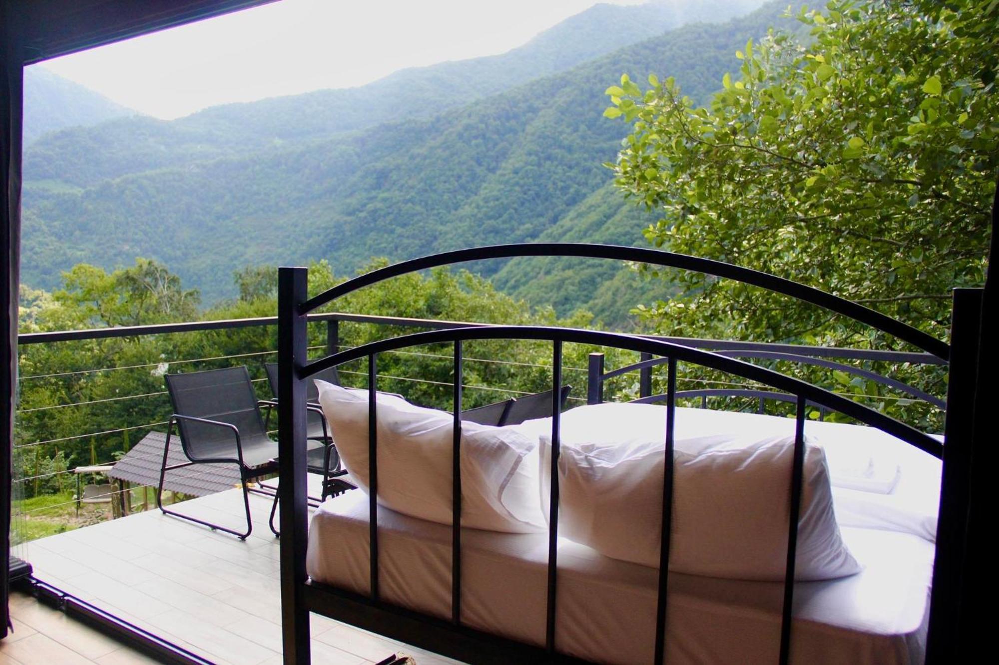 Woodpecker Georgia Otel Batum Dış mekan fotoğraf